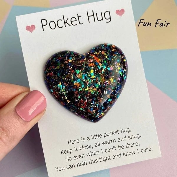 (🔥Promotion 48% OFF)💖Keepsake Gift🎁Pocket Hug Heart